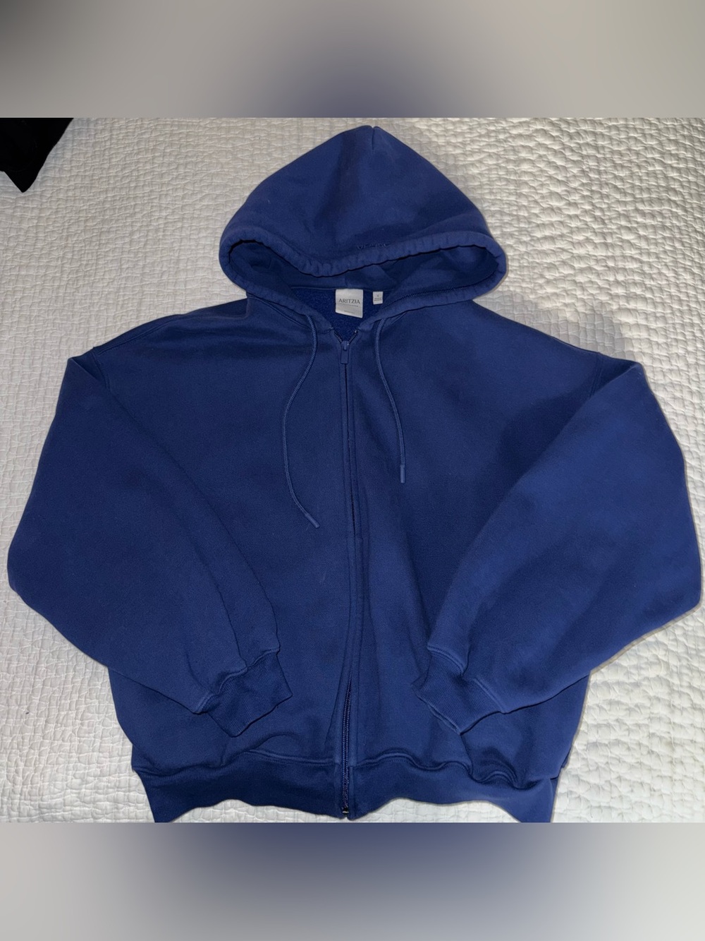 aritzia mega zip up hoodie